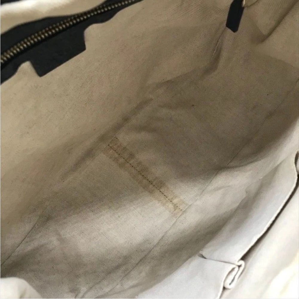 Gucci Black and Cream Hobo Bag - Picture 8 of 11